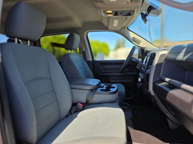 2019 Ram 1500 Classic Express Crew Cab 4x4 57 Box