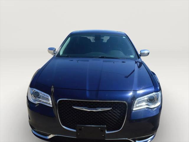 2017 Chrysler 300 AWD