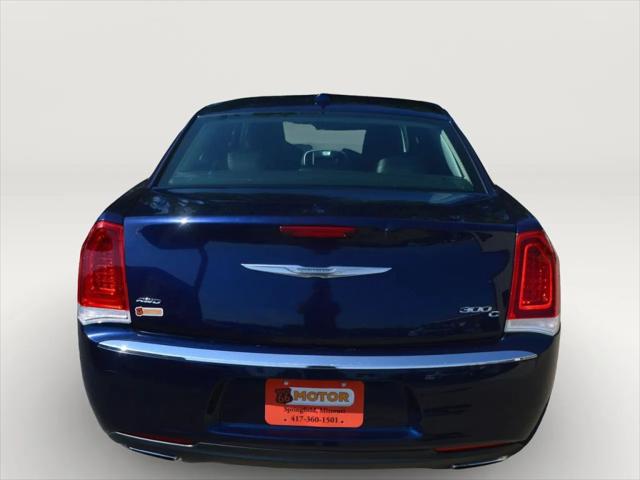 2017 Chrysler 300 AWD