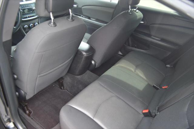 2013 Dodge Avenger SE V6