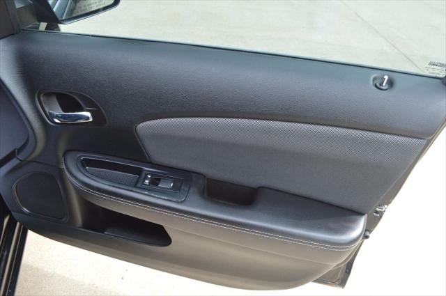 2013 Dodge Avenger SE V6