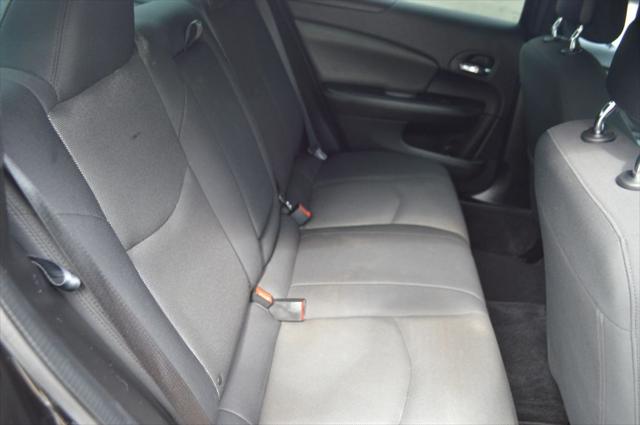 2013 Dodge Avenger SE V6
