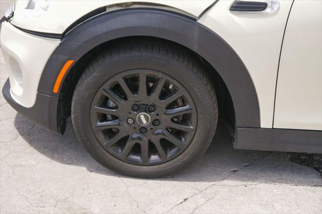 2015 MINI Hardtop Cooper