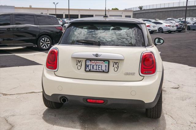 2015 MINI Hardtop Cooper