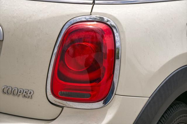 2015 MINI Hardtop Cooper