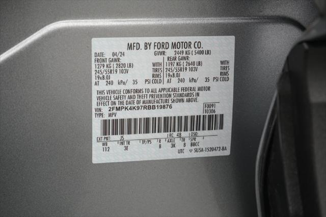2024 Ford Edge Titanium