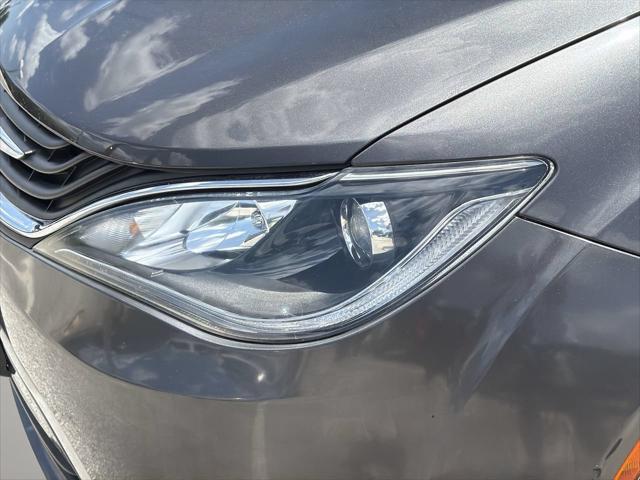 2017 Chrysler Pacifica Hybrid Touring Plus