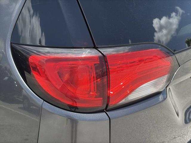 2017 Chrysler Pacifica Hybrid Touring Plus
