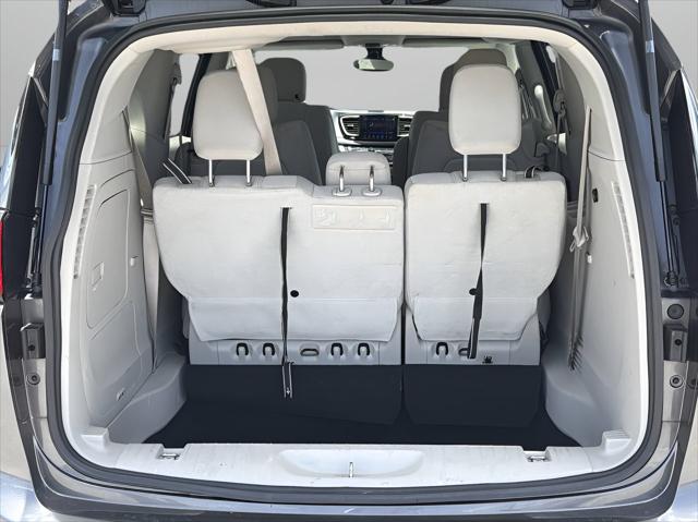 2017 Chrysler Pacifica Hybrid Touring Plus
