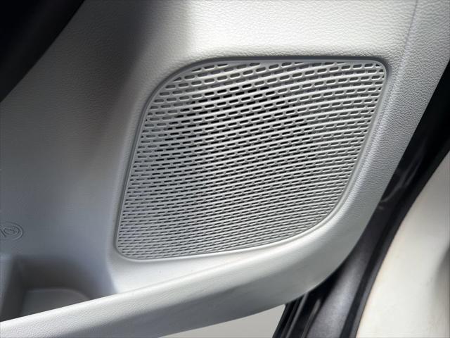 2017 Chrysler Pacifica Hybrid Touring Plus