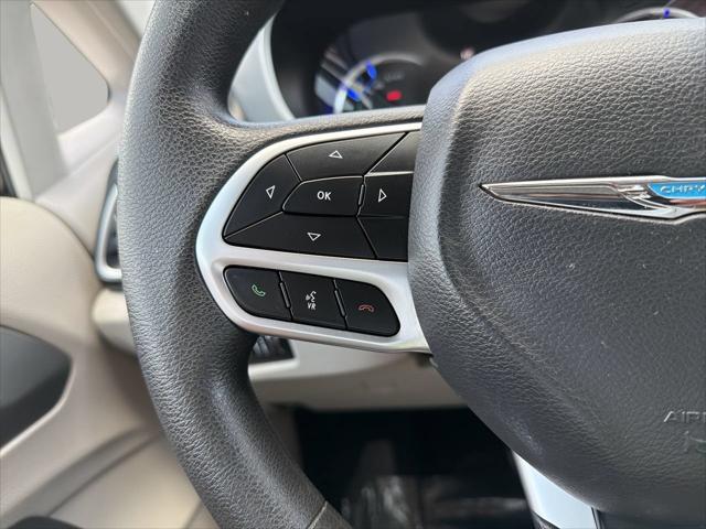 2017 Chrysler Pacifica Hybrid Touring Plus