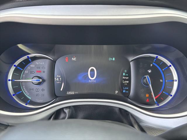 2017 Chrysler Pacifica Hybrid Touring Plus