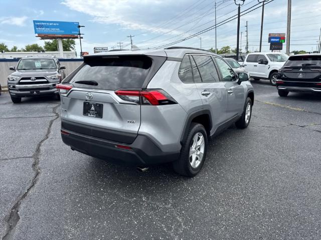 2020 Toyota RAV4 XLE
