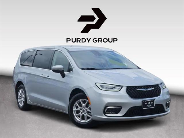 2023 Chrysler Pacifica Touring L for sale in Broken Arrow, OK