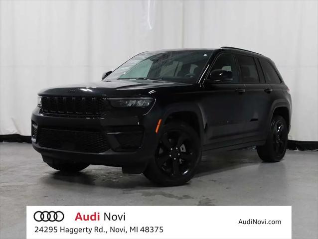 2024 Jeep Grand Cherokee Altitude 4x4 for sale in Novi, MI