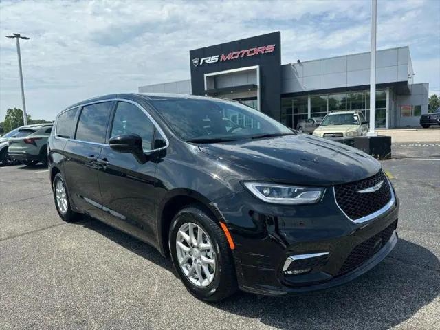 2026 Chrysler Pacifica Select for sale in Indianapolis, IN