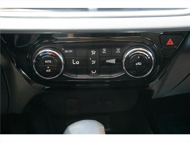 2024 Chevrolet Trax FWD LT