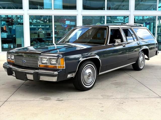 1988 Ford LTD Crown Victoria LX for sale in Bradenton, FL