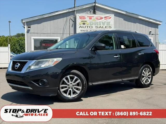 2016 Nissan Pathfinder S for sale in East Windsor, CT