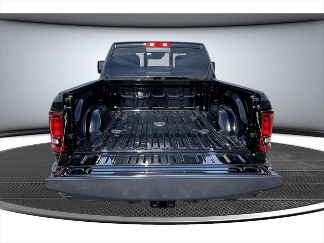 2026 Ram 2500 Black Express Crew Cab 4x4 64 Box