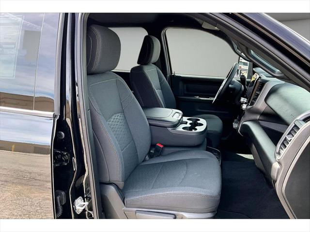 2026 Ram 2500 Black Express Crew Cab 4x4 64 Box