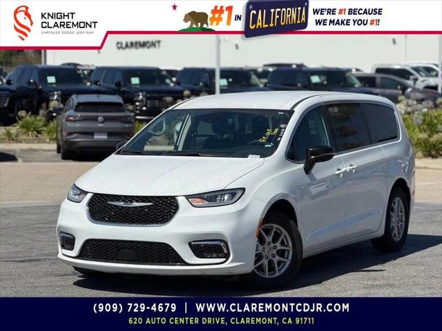 2024 Chrysler Pacifica Touring L for sale in Claremont, CA