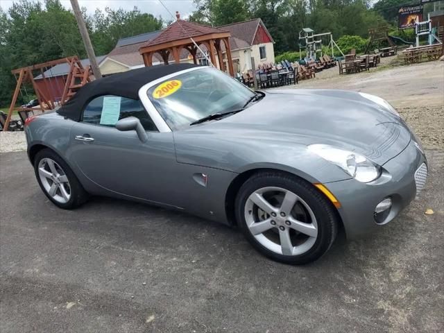 2006 Pontiac Solstice Base 2dr Convertible for sale in Erie, PA