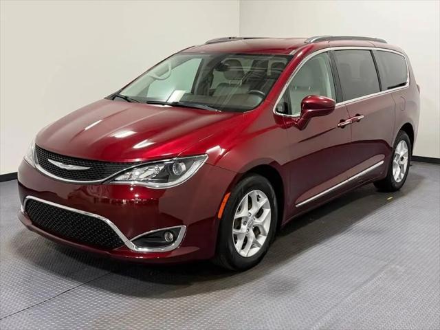 2017 Chrysler Pacifica Touring-L for sale in Lebanon, OH