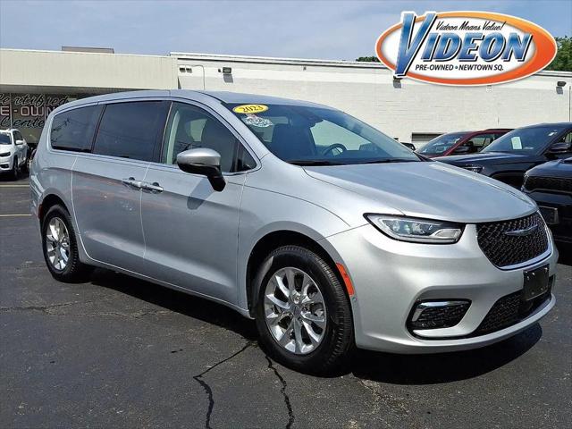 2023 Chrysler Pacifica Touring L AWD for sale in Newtown Square, PA