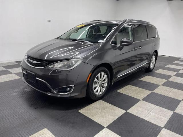2019 Chrysler Pacifica Touring L for sale in Seymour, IN