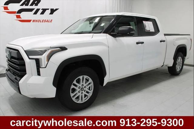 2022 Toyota Tundra SR5 for sale in Shawnee, KS