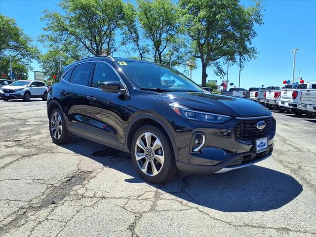 2023 Ford Escape Platinum for sale in ROCKFORD, IL