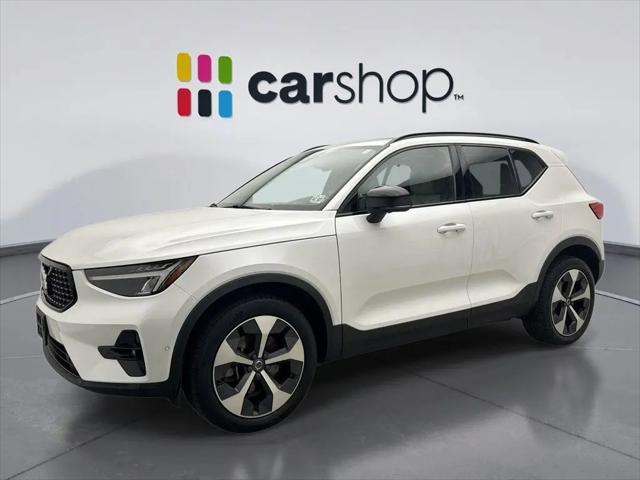2023 Volvo XC40 B5 Plus Dark Theme for sale in Hatfield, PA