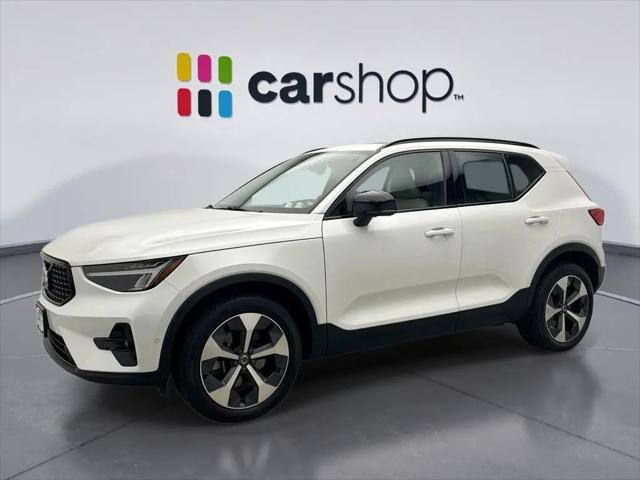 2023 Volvo XC40 B5 Plus Dark Theme for sale in Hatfield, PA