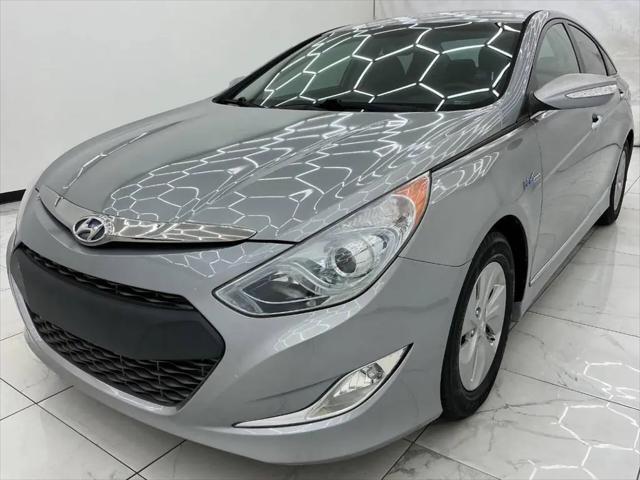 2015 Hyundai Sonata Hybrid Base for sale near Cincinnati, OH