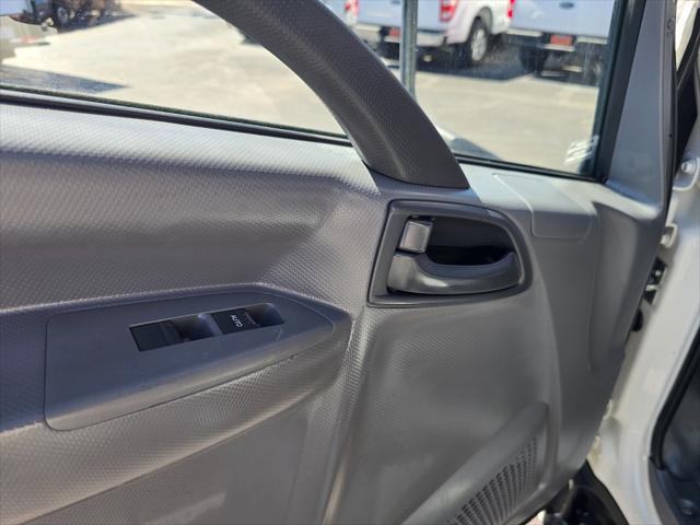 2019 Isuzu NPR Unknown
