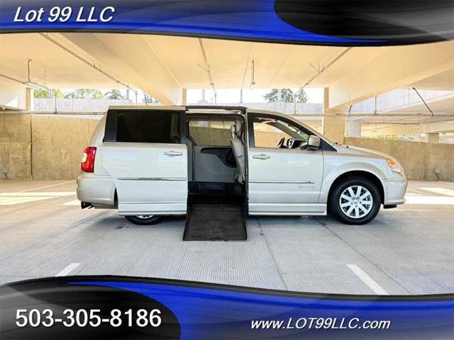 2013 Chrysler Town & Country Touring for sale in Milwaukie, OR