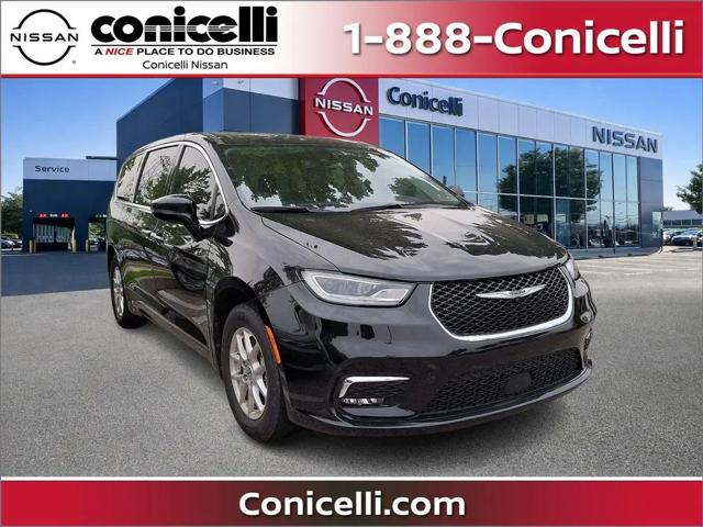2024 Chrysler Pacifica Touring L for sale in Conshohocken, PA