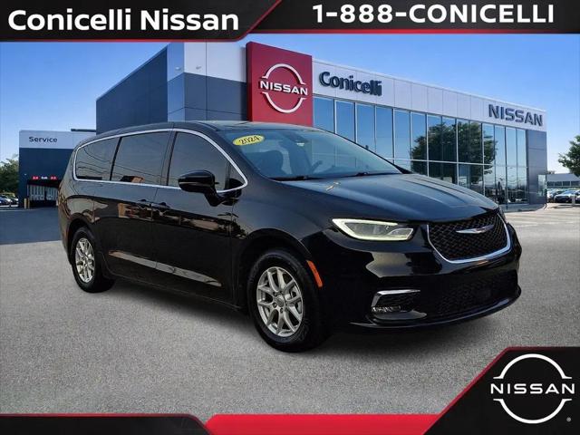 2024 Chrysler Pacifica Touring L for sale in Conshohocken, PA