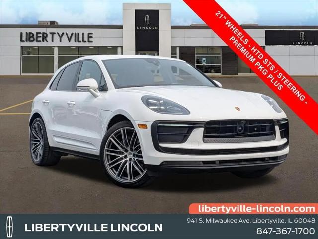 2023 Porsche Macan T for sale in Libertyville, IL