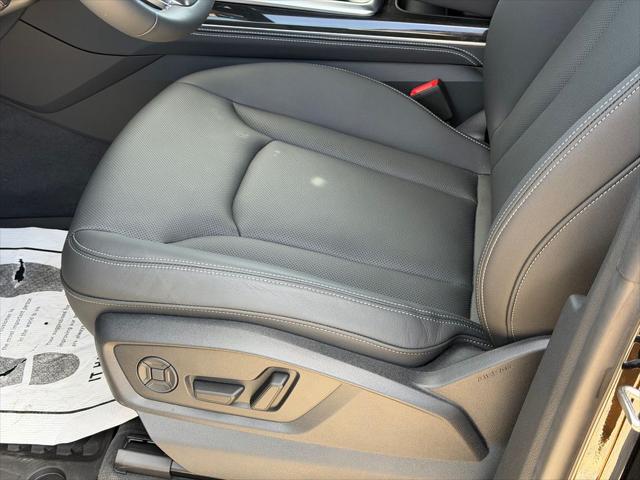 2026 Audi Q8 Premium Plus 55 TFSI quattro Tiptronic
