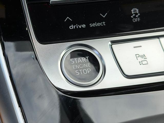 2026 Audi Q8 Premium Plus 55 TFSI quattro Tiptronic