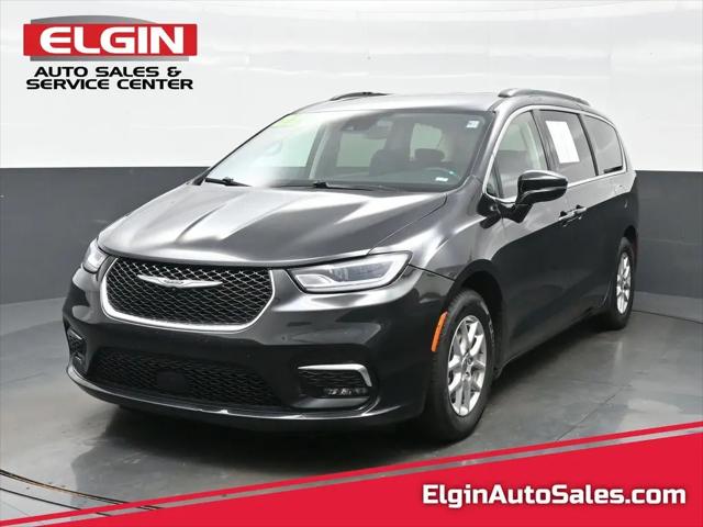 2022 Chrysler Pacifica Touring L for sale in Elgin, IL