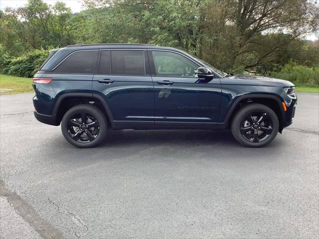 2027 Jeep Grand Cherokee GRAND CHEROKEE LIMITED 4X4 2027 Jeep Grand Cherokee GRAND CHEROKEE LIMITED 4X4