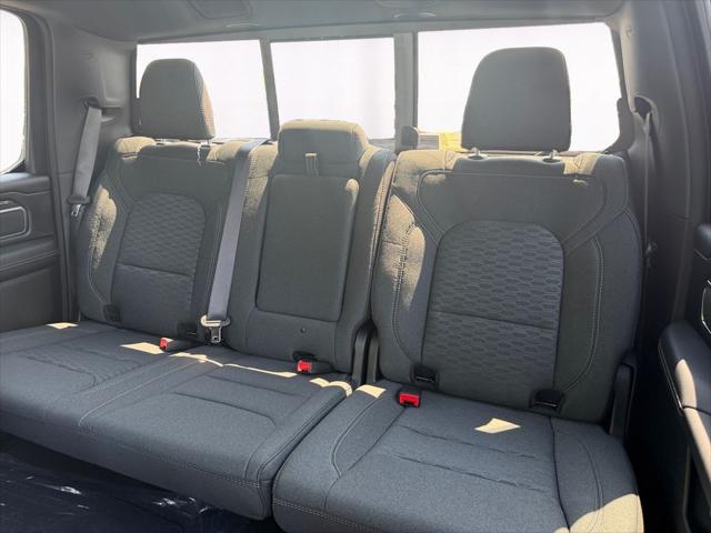 2026 Ram 1500 Big Horn Crew Cab 4x4 6'4" Box