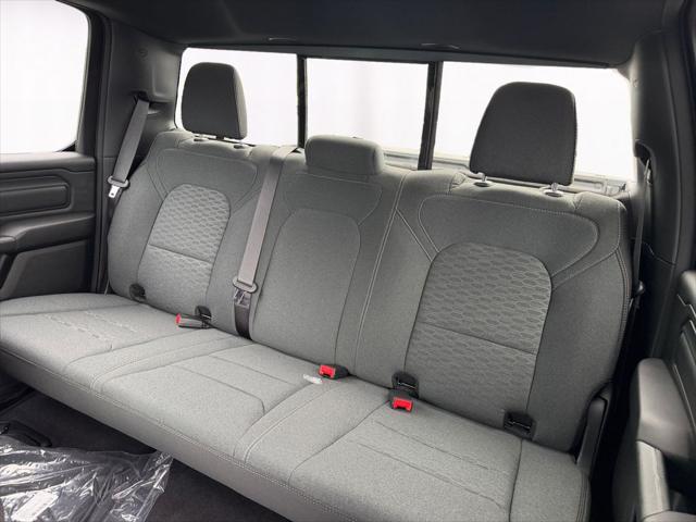 2026 Ram 1500 Express Crew Cab 4x4 57 Box