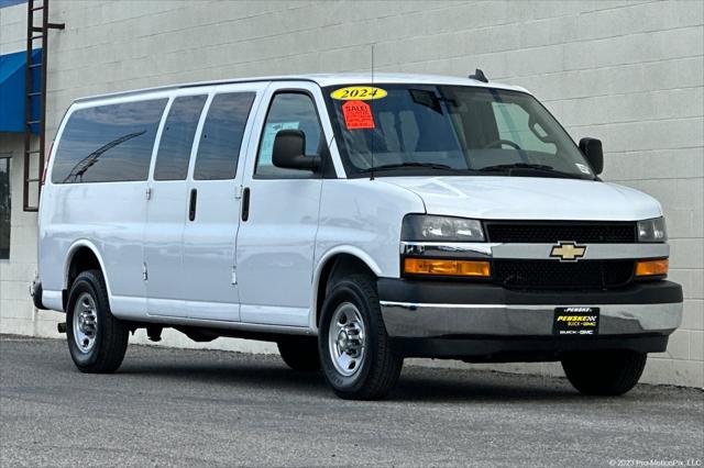 2024 Chevrolet Express Passenger RWD 3500 Extended Wheelbase LT for sale in Cerritos, CA