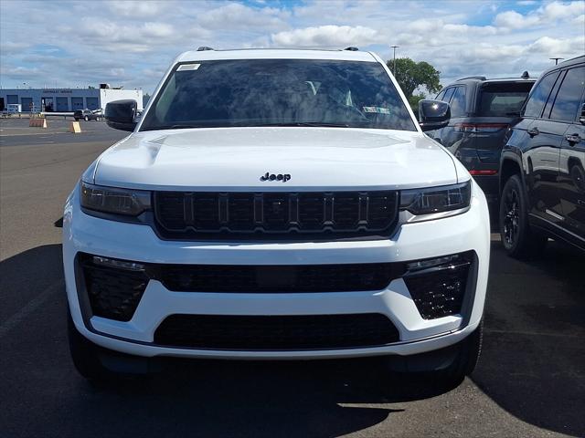 2027 Jeep Grand Cherokee L Limited Reserve