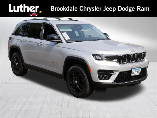2023 Jeep Grand Cherokee Laredo X 4x4 for sale in Minneapolis, MN