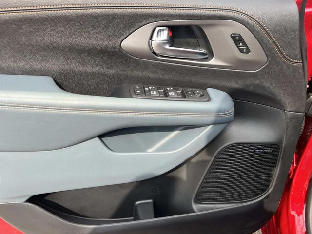2027 Chrysler Pacifica Pinnacle